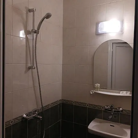 Wild Cherry 2 Bedroom Economy-1 Apartman *